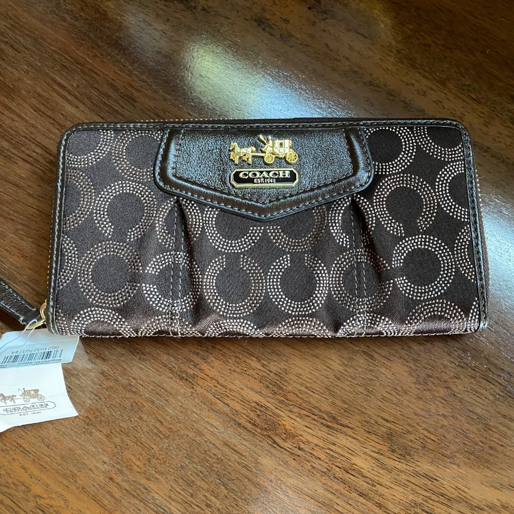 Coach Madison Dotted Zip Around Wallet 44365 -Mahogany NWT